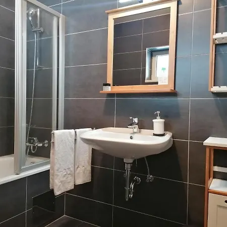 Bed & Breakfast Gaestehaus Karl August Fohnsdorf