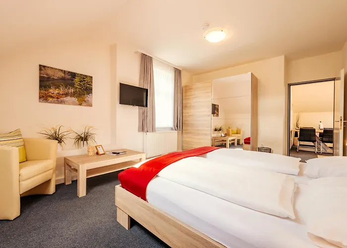 Karl August Bed & Breakfast 3*